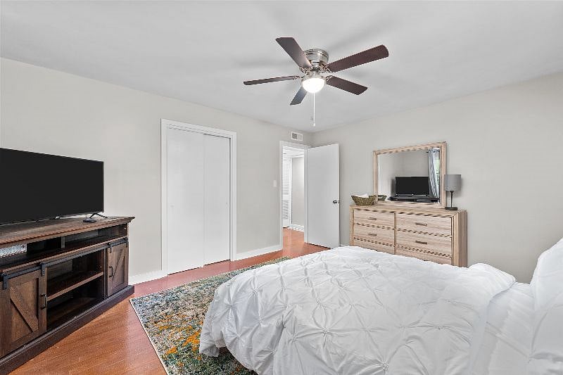 Furnished Finder property 520800_1 photo 29