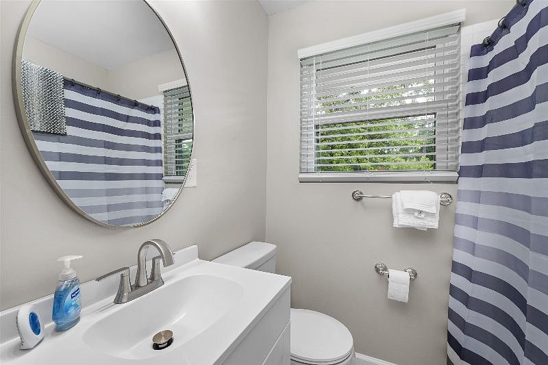 Furnished Finder property 520800_1 photo 30