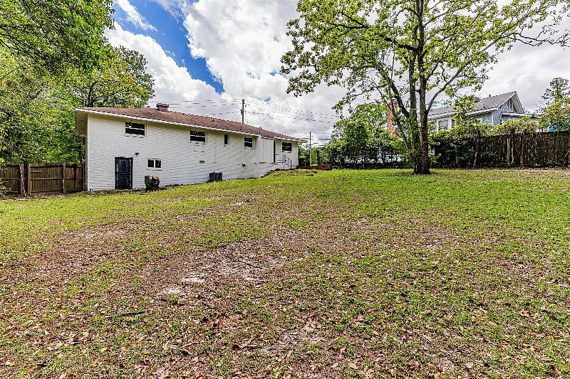 Furnished Finder property 520800_1 photo 46