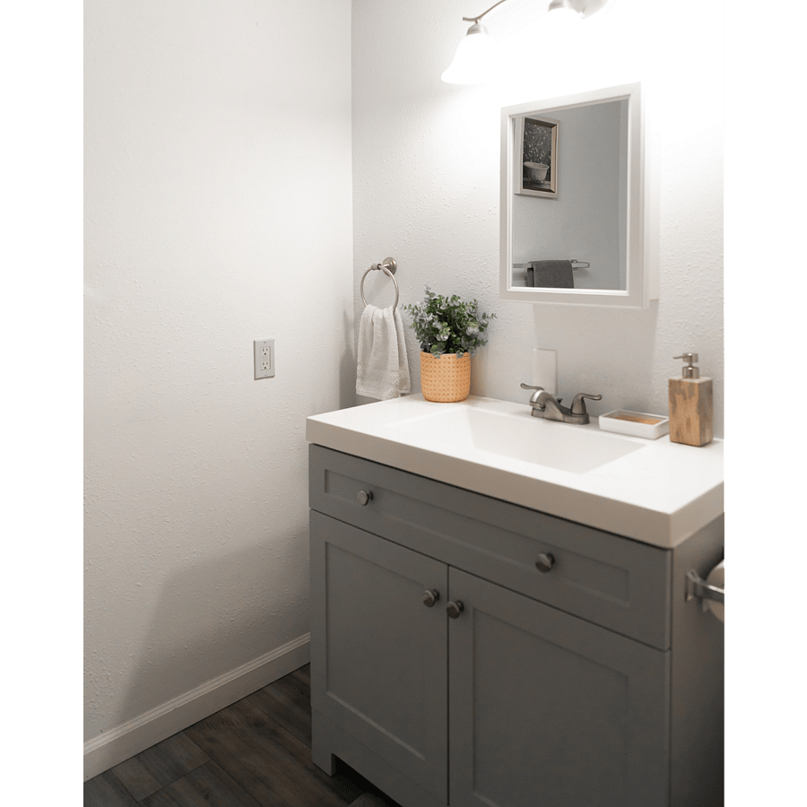 Upstairs bathroom