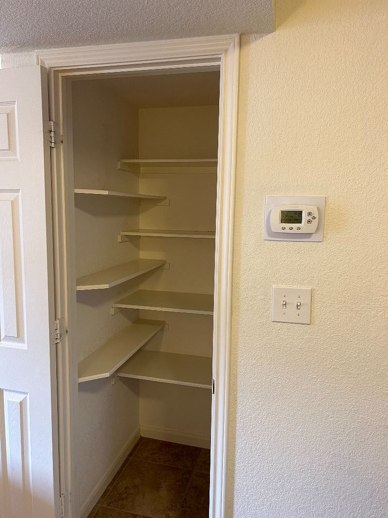 Furnished Finder property 520830_1 photo 17