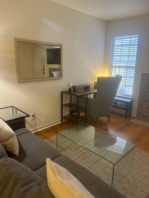 Furnished Finder property 520830_1 photo 11