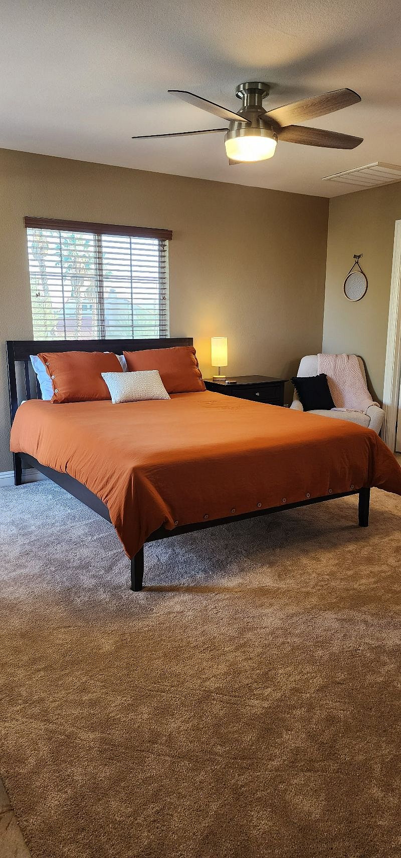 Furnished Finder property 520832_1 photo 3