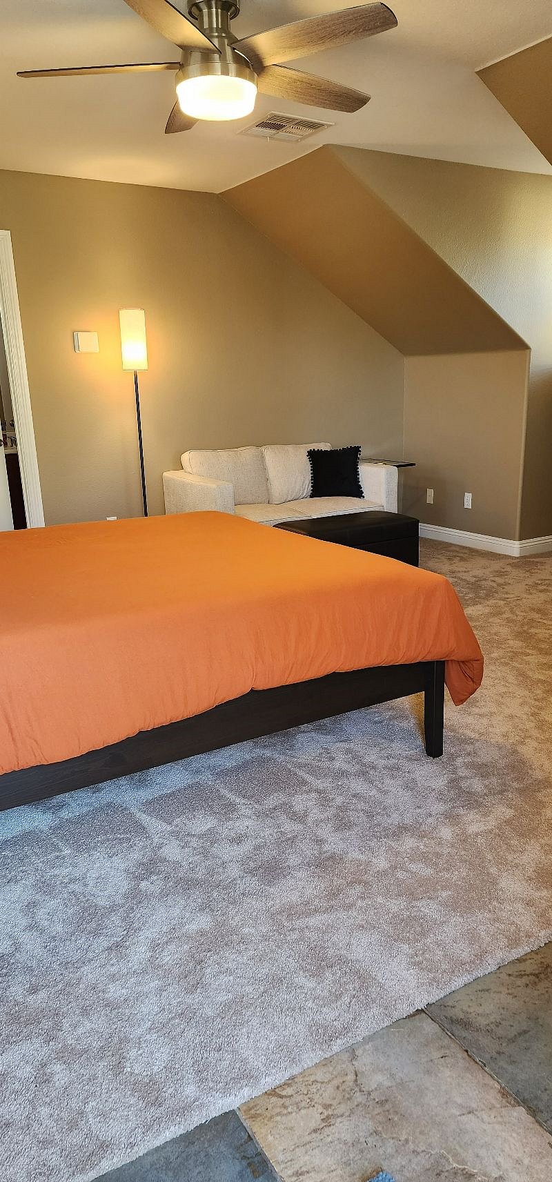 Furnished Finder property 520832_1 photo 4