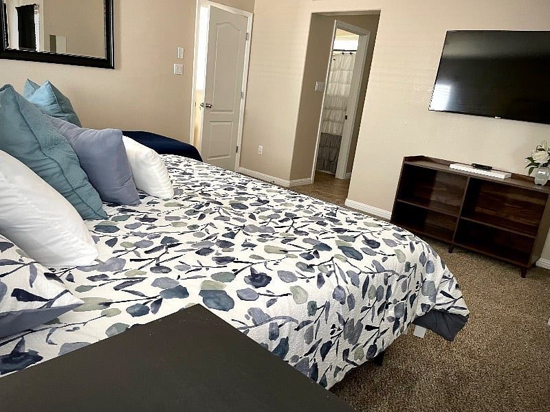 Furnished Finder property 520846_1 photo 28