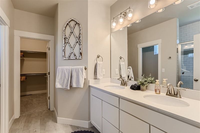 Furnished Finder property 520865_1 photo 15