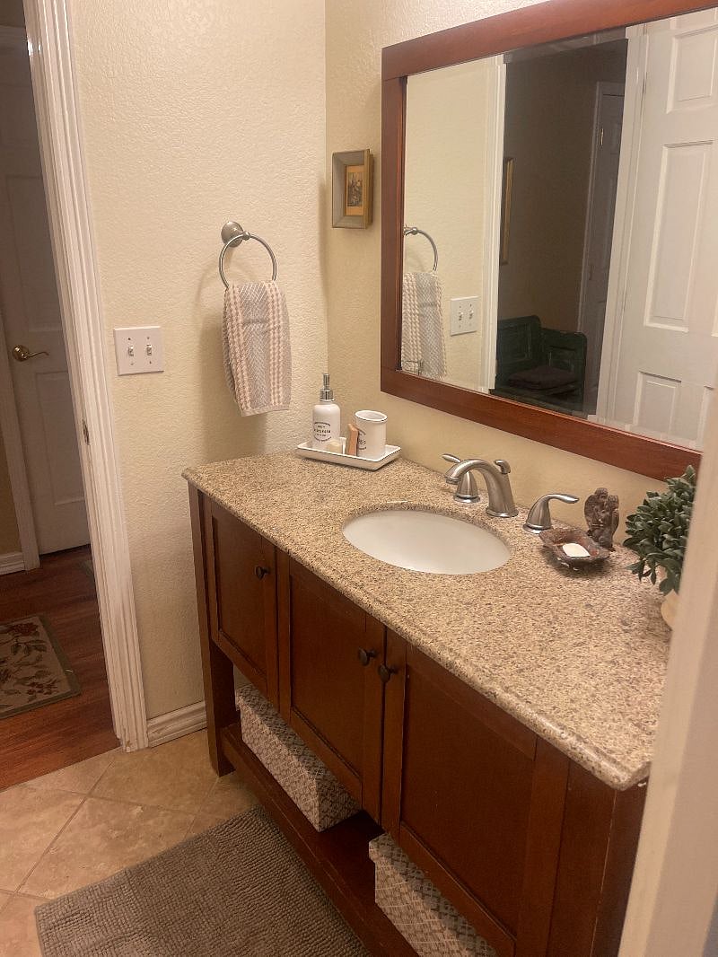 Furnished Finder property 520877_1 photo 9