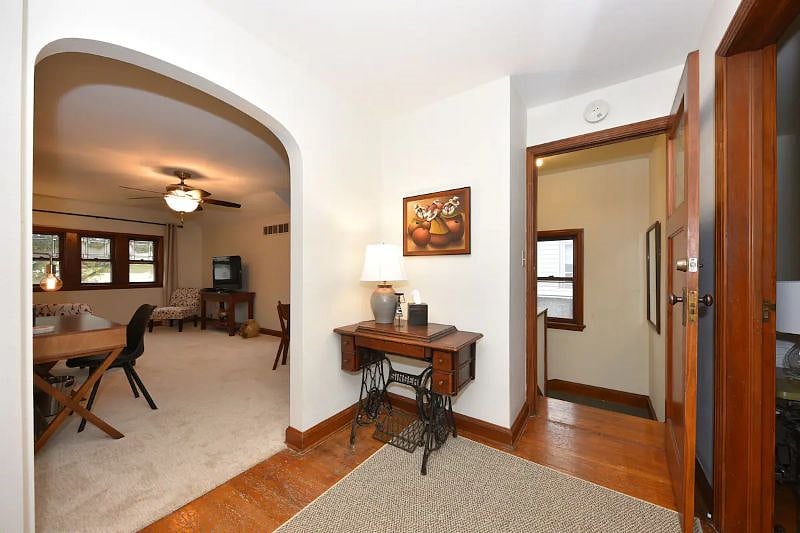 Furnished Finder property 520882_1 photo 4