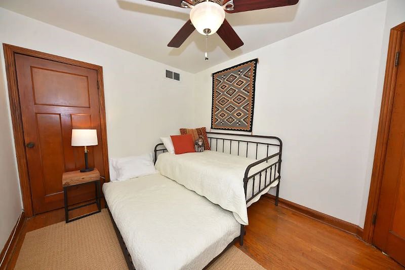 Furnished Finder property 520882_1 photo 6