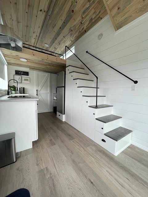 Furnished Finder property 520930_1 photo 21