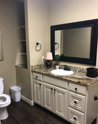 Furnished Finder property 520990_1 photo 6