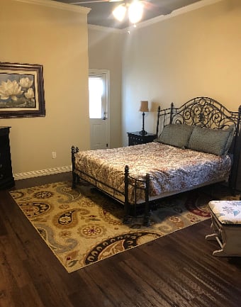Furnished Finder property 520990_1 photo 12