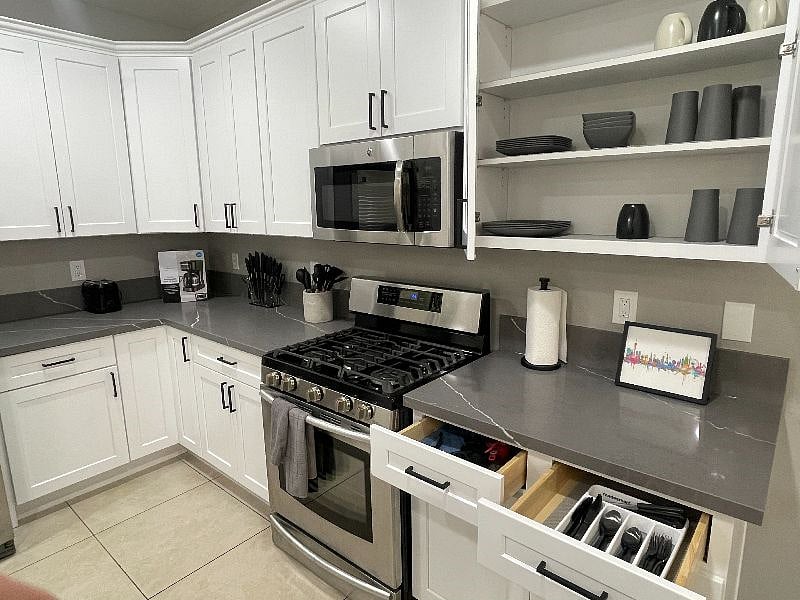 We provide the basics in the kitchen