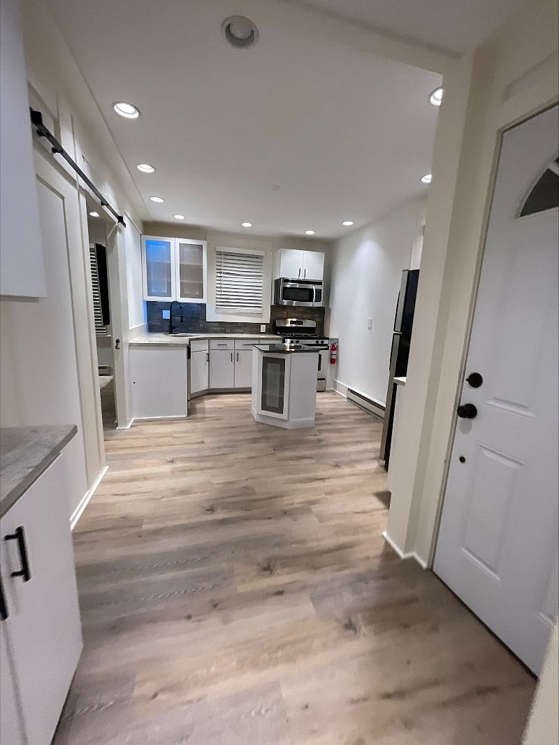 Furnished Finder property 521028_1 photo 5
