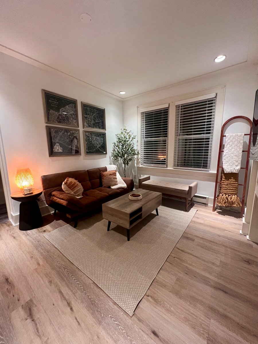Furnished Finder property 521028_1 photo 3