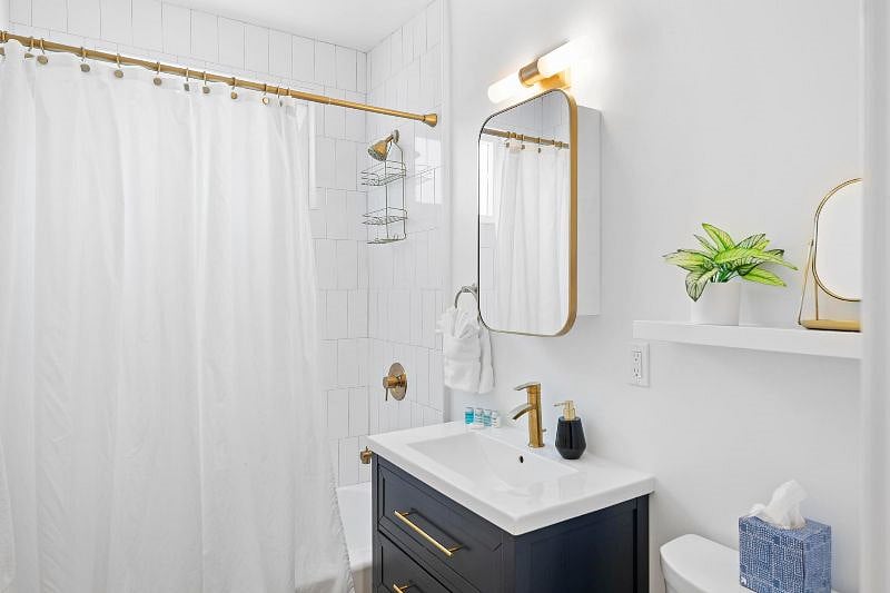 Furnished Finder property 521044_8 photo 12