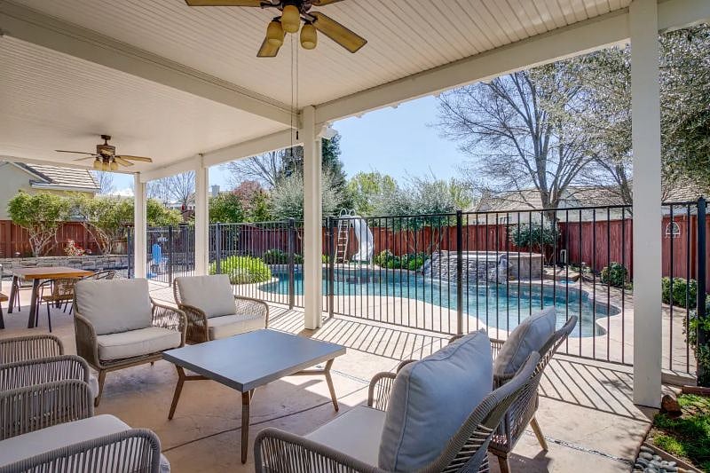 Furnished Finder property 521069_1 photo 16