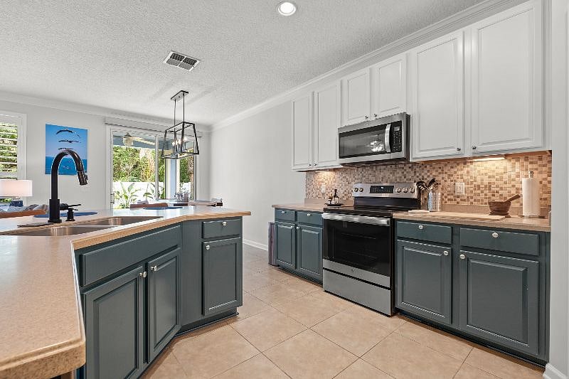 Furnished Finder property 521078_2 photo 20