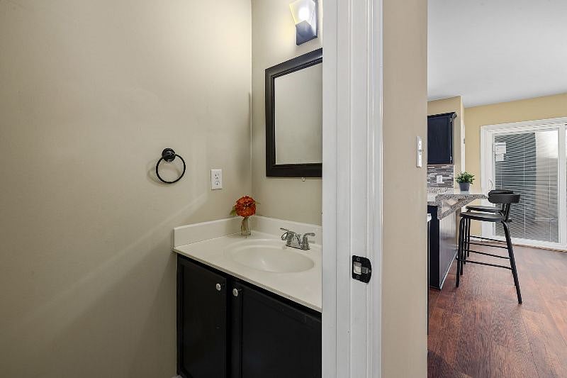 Furnished Finder property 521089_1 photo 5