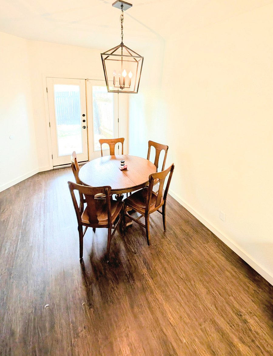 Furnished Dining Area