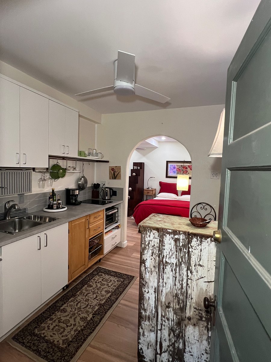 Furnished Finder property 521104_1 photo 3
