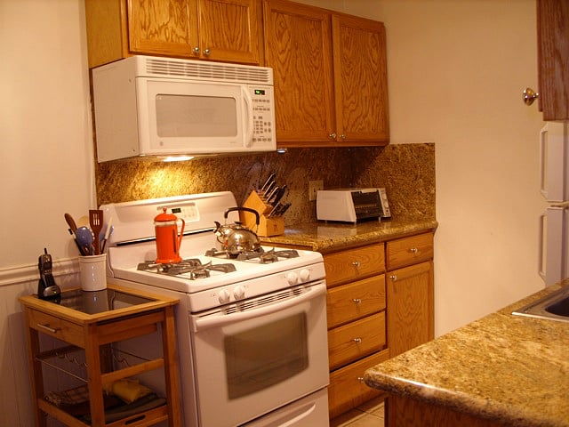 Furnished Finder property 521104_2 photo 4