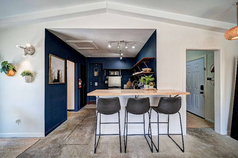 Sit at the bar and enjoy chatting with your friend or partner as the prepare a meal in our full kitchen.