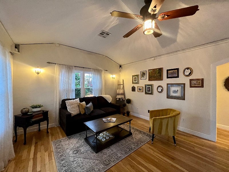 Furnished Finder property 521158_1 photo 3