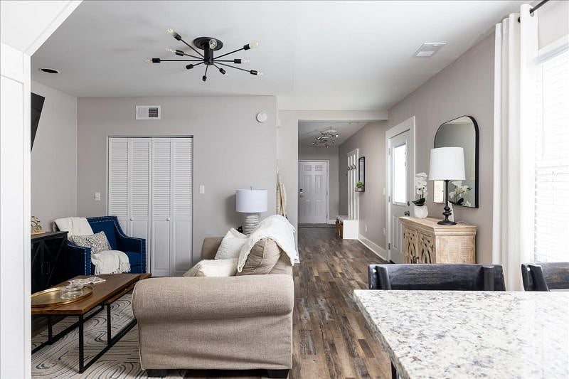 Furnished Finder property 521234_1 photo 11