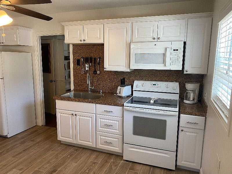 Furnished Finder property 521258_1 photo 3