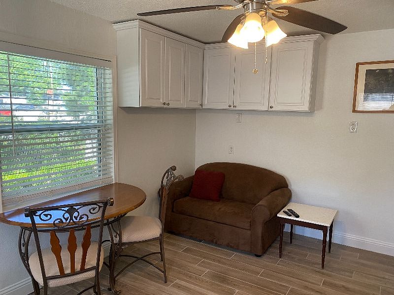 Furnished Finder property 521258_1 photo 5