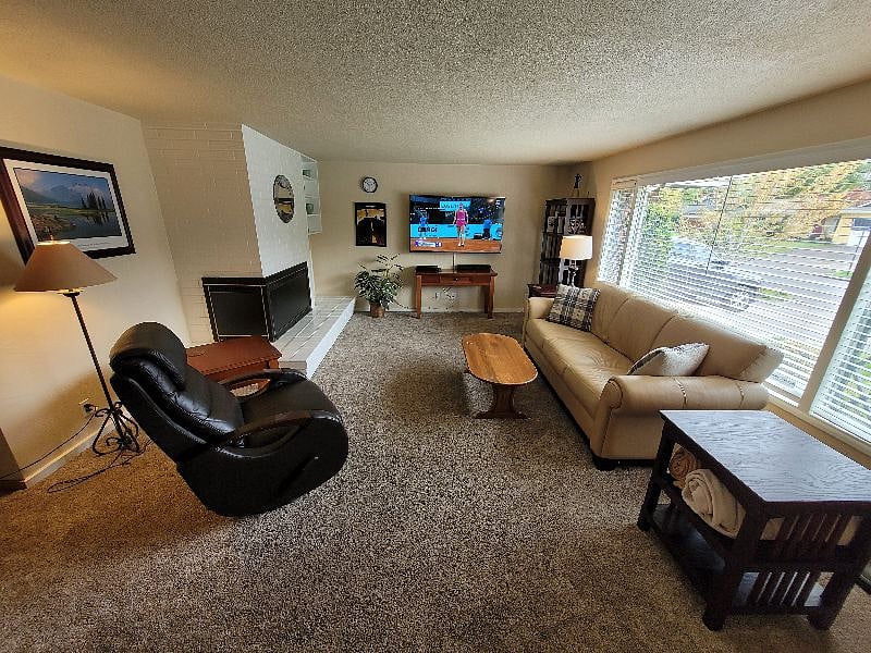 Furnished Finder property 521324_1 photo 4