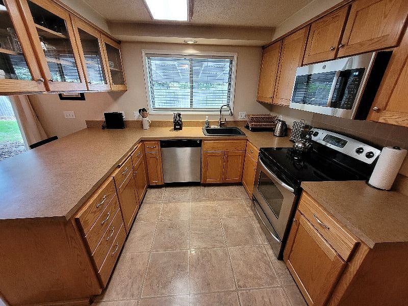 Furnished Finder property 521324_1 photo 25
