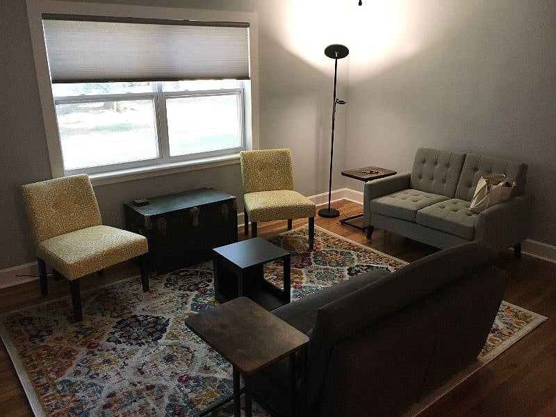 Furnished Finder property 521360_1 photo 4