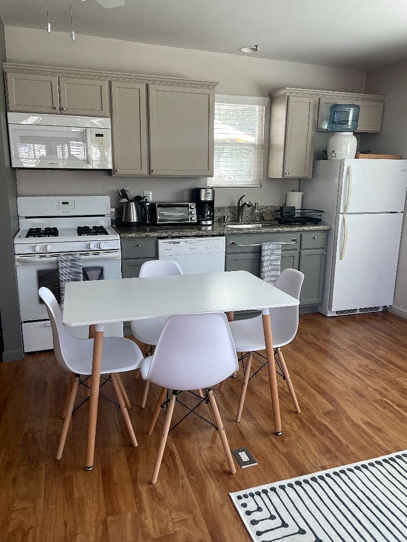 Furnished Finder property 521443_1 photo 4