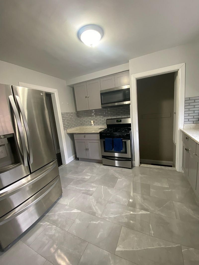 Furnished Finder property 521453_1 photo 7