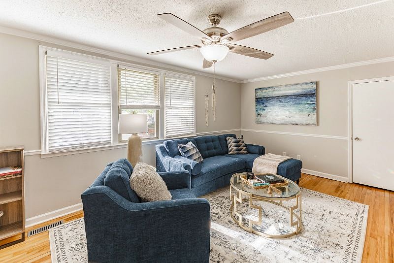 Furnished Finder property 521492_1 photo 3