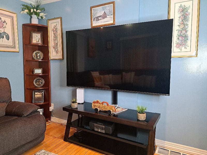 Furnished Finder property 521504_3 photo 8