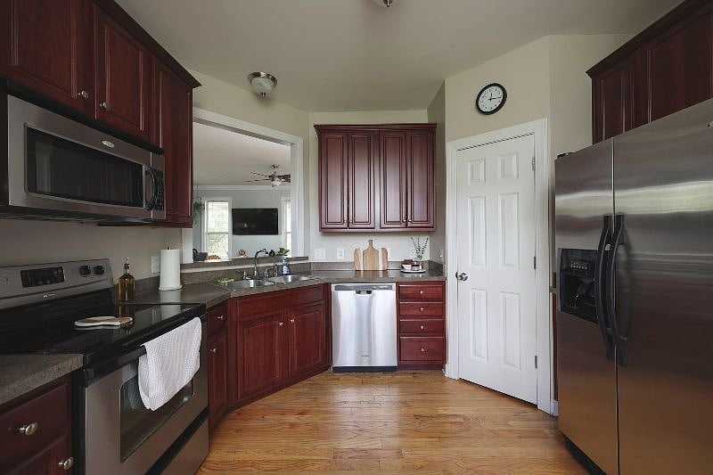 Furnished Finder property 521509_1 photo 6