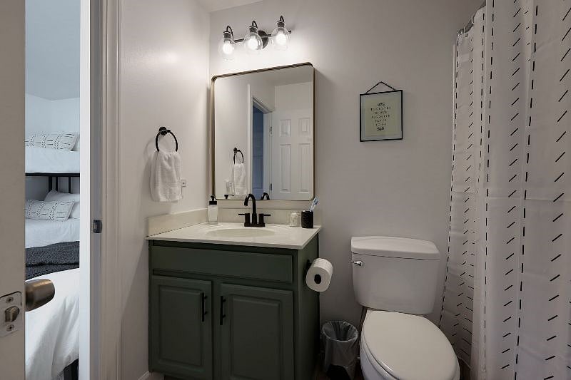 Furnished Finder property 521509_1 photo 26