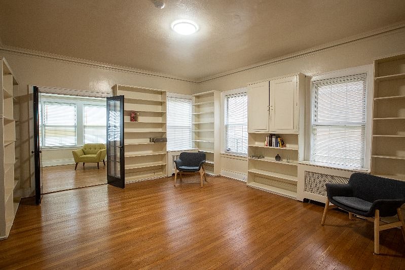 Furnished Finder property 521555_2 photo 3