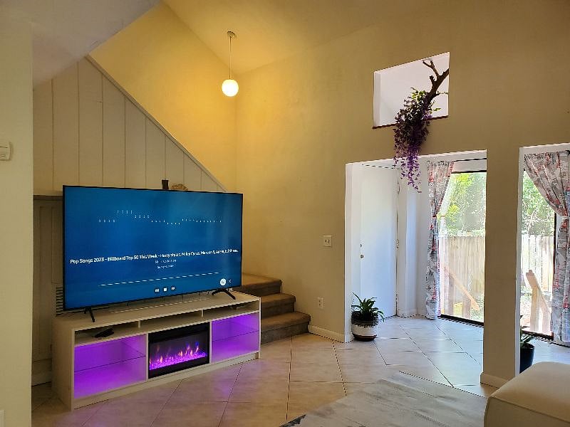 Furnished Finder property 521660_1 photo 9