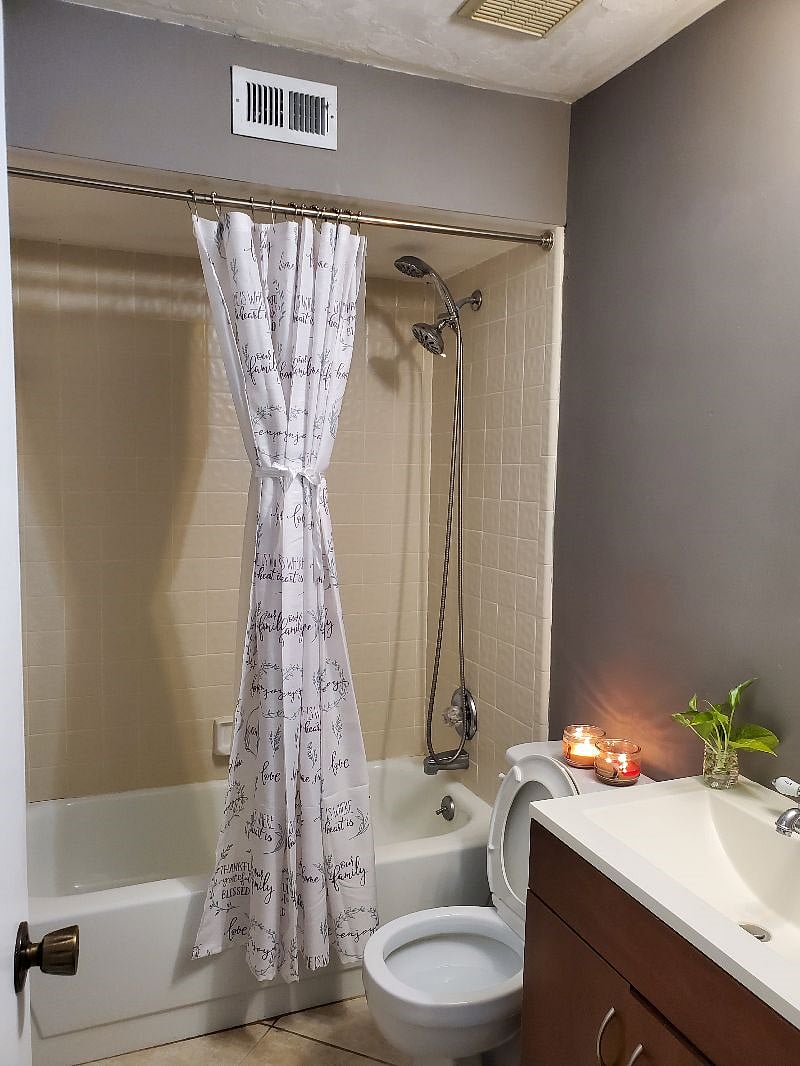 Main Floor Bathroom for 1BR/1BA Rental