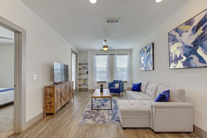 Furnished Finder property 521699_1 photo 4