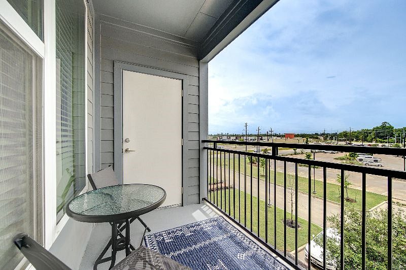 Furnished Finder property 521699_1 photo 10