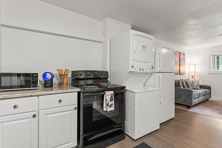 Furnished Finder property 521705_1 photo 7