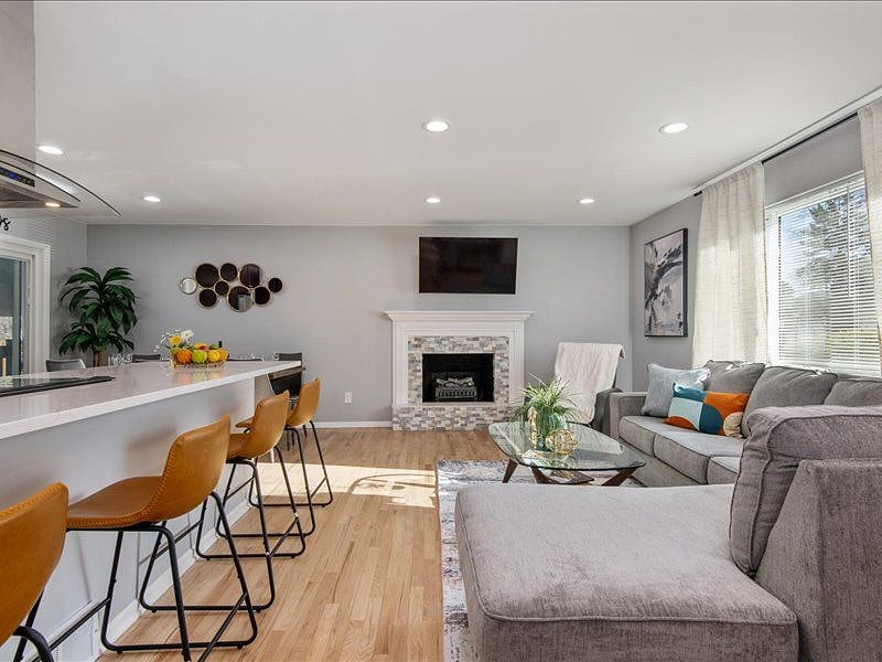 Furnished Finder property 521742_1 photo 3