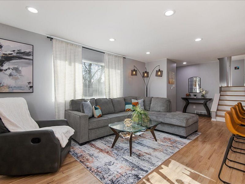 Furnished Finder property 521742_1 photo 4