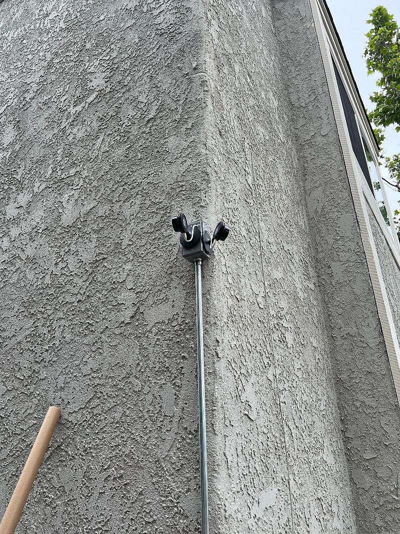 Surveillance - Patio and Front street