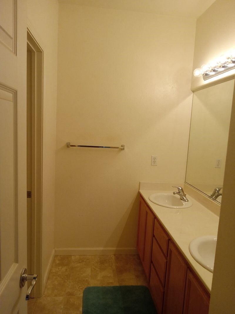 Furnished Finder property 521833_1 photo 9